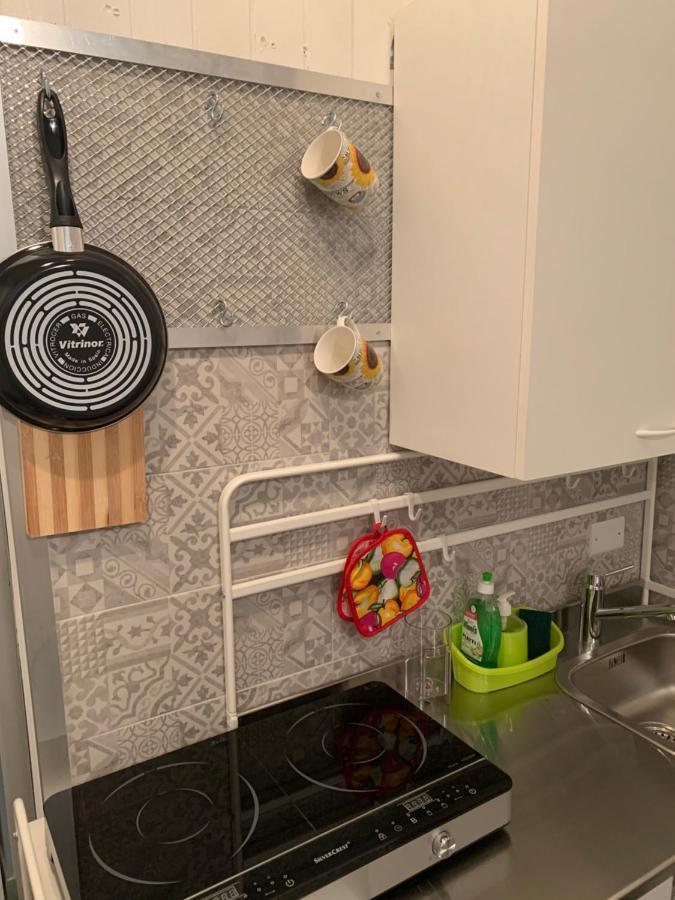 Apartamento La Stanza Nel Borgo Bolonia Exterior foto