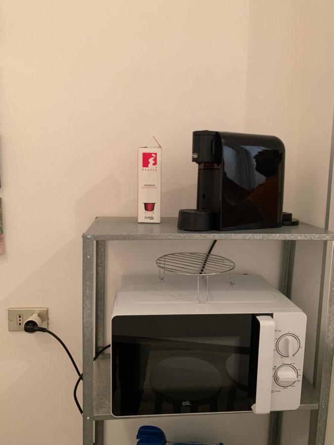Apartamento La Stanza Nel Borgo Bolonia Exterior foto