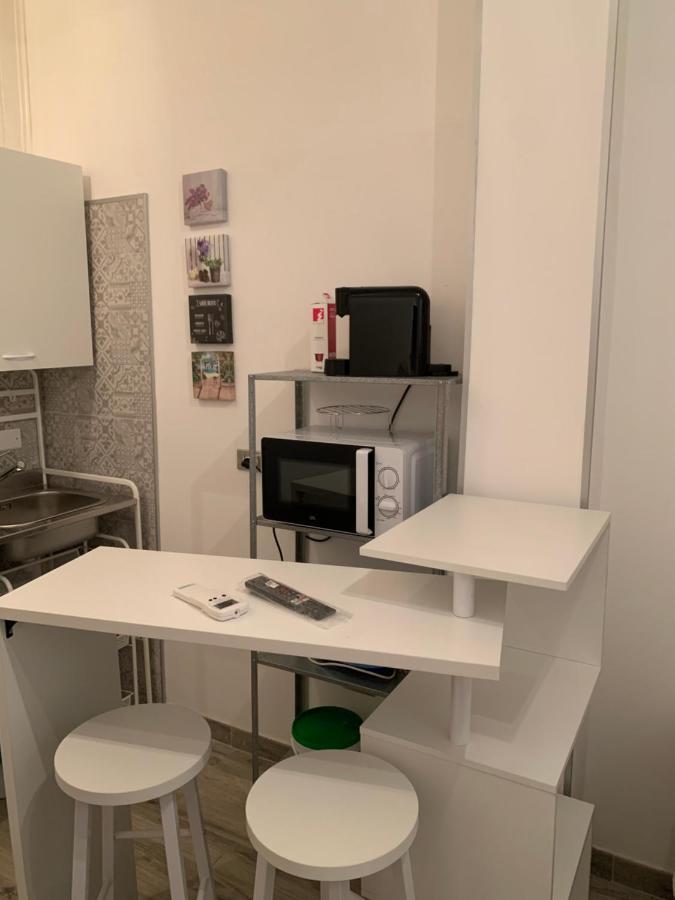 Apartamento La Stanza Nel Borgo Bolonia Exterior foto
