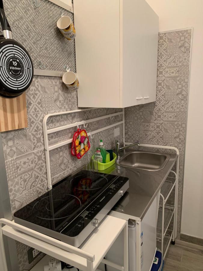 Apartamento La Stanza Nel Borgo Bolonia Exterior foto
