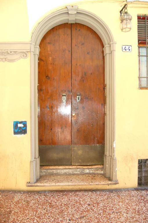 Apartamento La Stanza Nel Borgo Bolonia Exterior foto